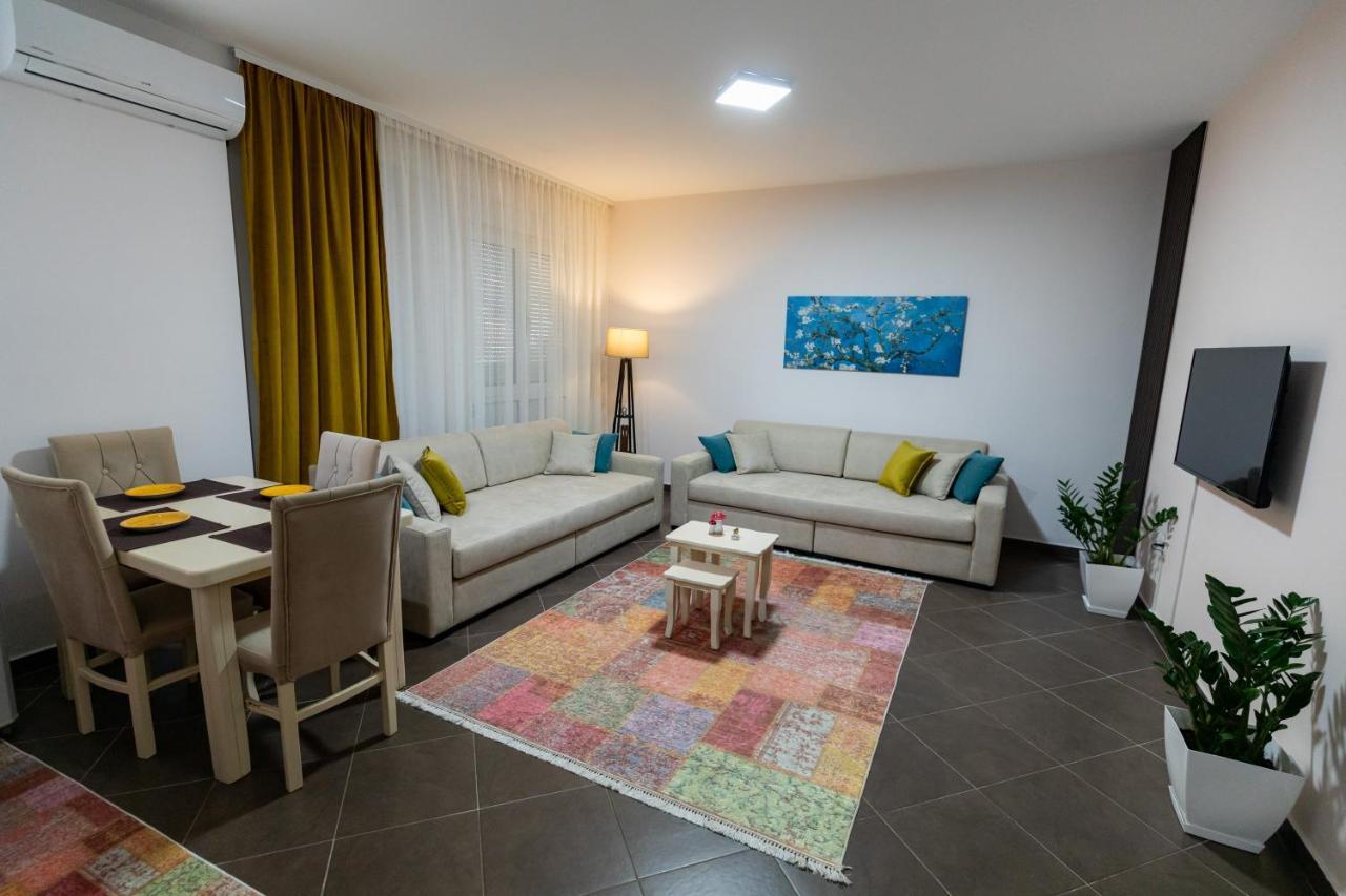 Tirana Contact Apartment Eksteriør bilde