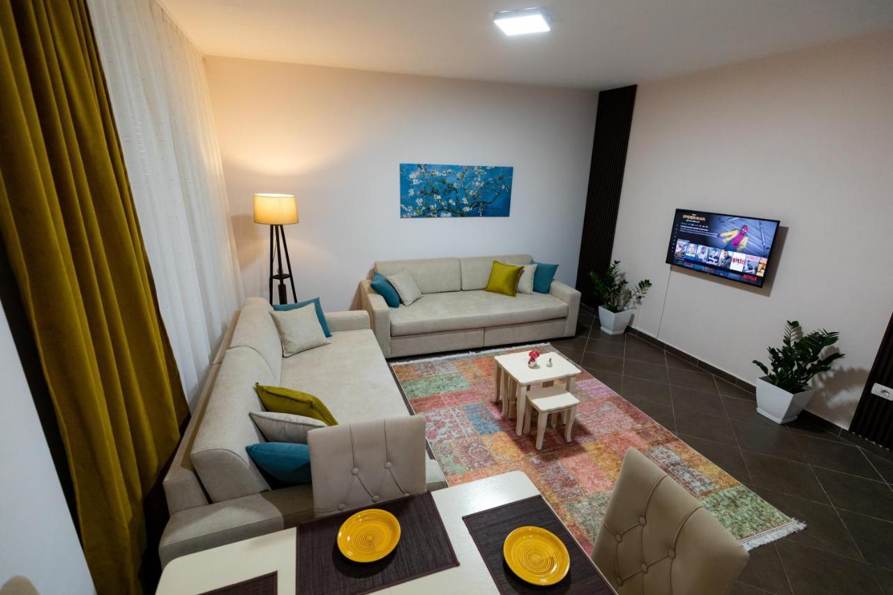 Tirana Contact Apartment Eksteriør bilde