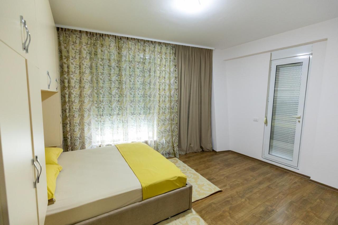 Tirana Contact Apartment Eksteriør bilde