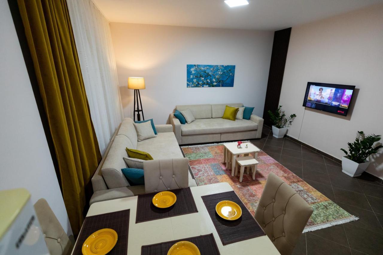 Tirana Contact Apartment Eksteriør bilde